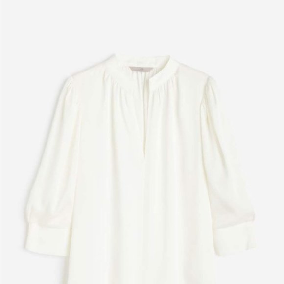 Stand-up Collar Blouse - Picture 2 of 4